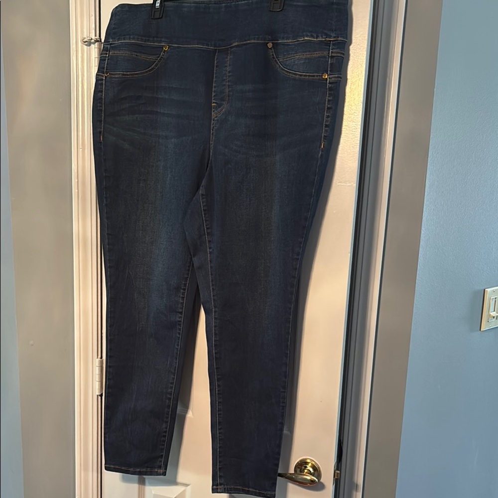 Seven7 Jeans Tummy Control